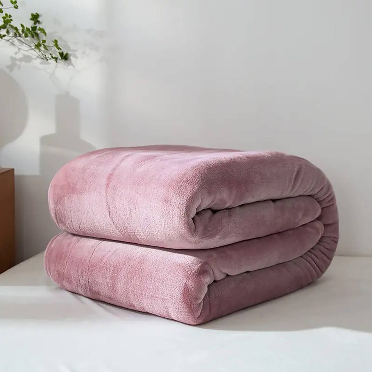 Edge Collections - Ultra Soft Plush Throw Blanket for Relaxing - 1 Piece